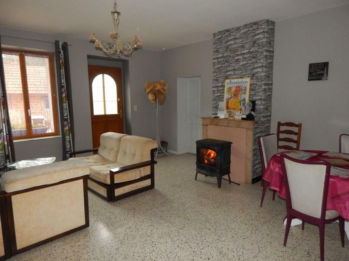 Gite Chez Marcel Et Bea La Chapelle-Saint-Sauveur  Екстериор снимка